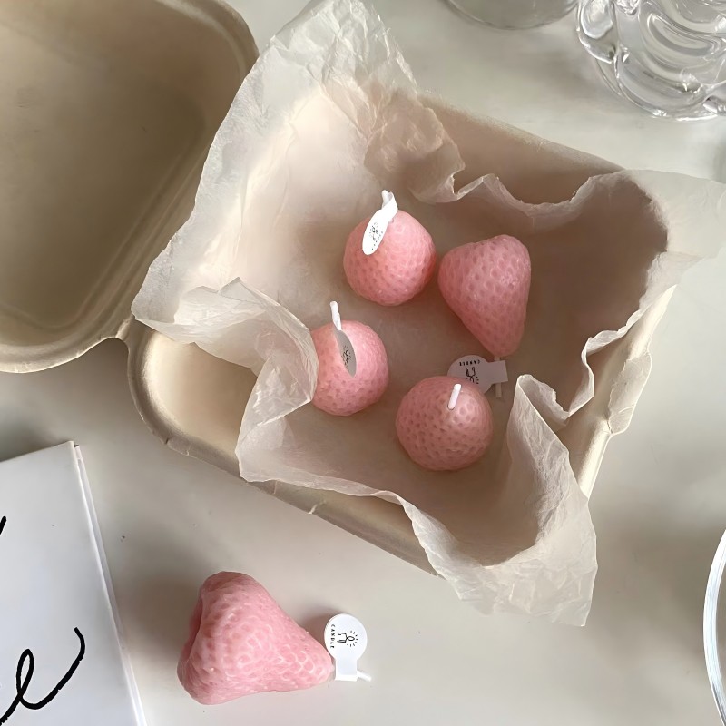 Customizable Strawberry Soy Wax Candle Gift Sets - OEM/ODM Available